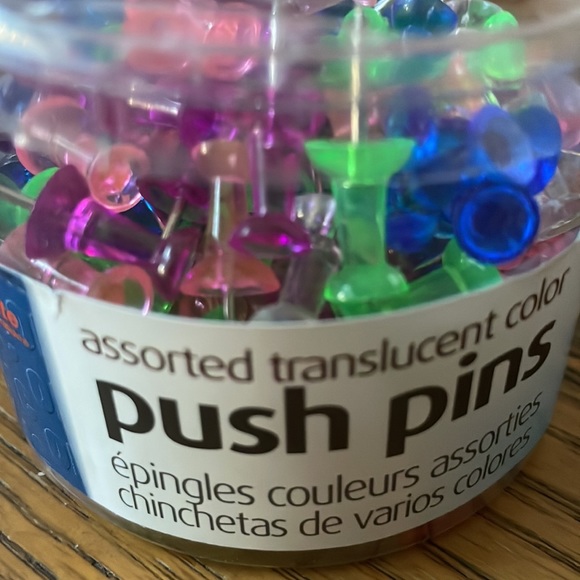 Push Pins 179 Assorted Translucent Color - Picture 2 of 2